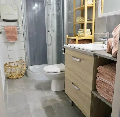 Jungle Room Avec Jacuzzi Prive